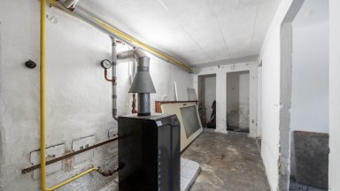 Řadový dům se 3 bytovými jednotkami, garáží a pozemkem 431 m² – Aš, Kvapilova